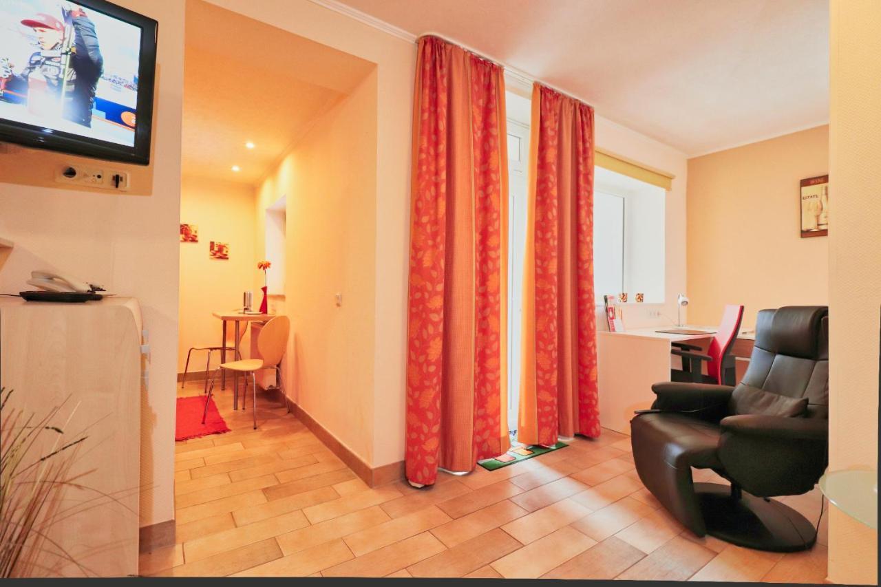 Hotel Maurer Saarwellingen Bagian luar foto