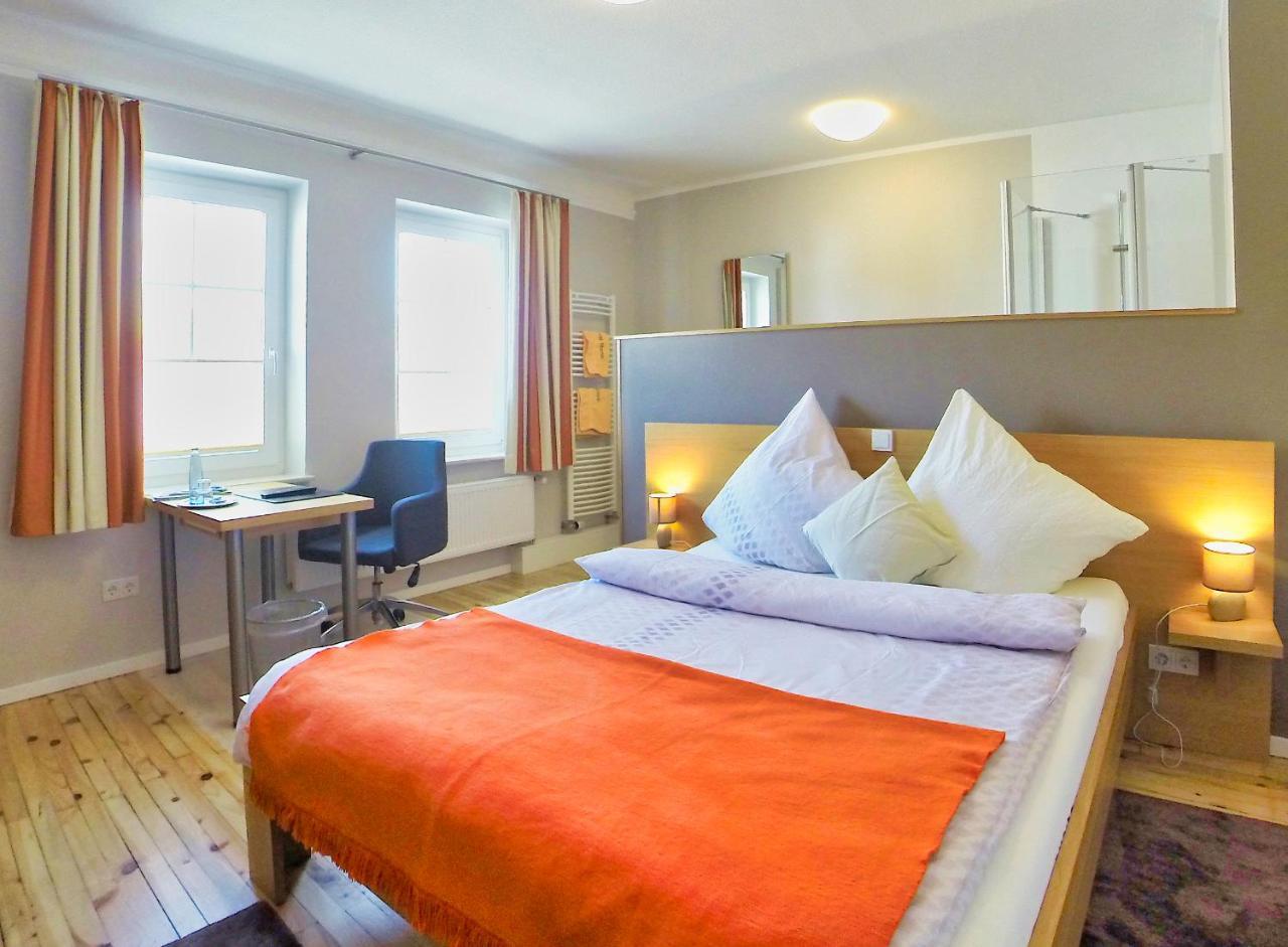 Hotel Maurer Saarwellingen Bagian luar foto